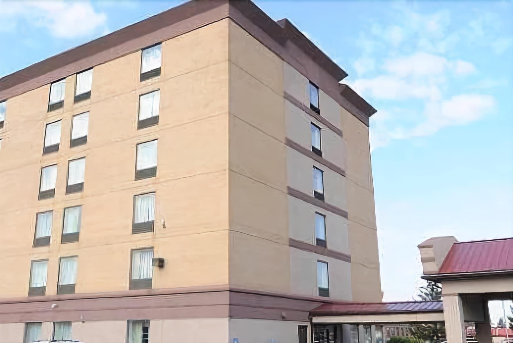 Days Inn By Wyndham Calumet Park Esterno foto