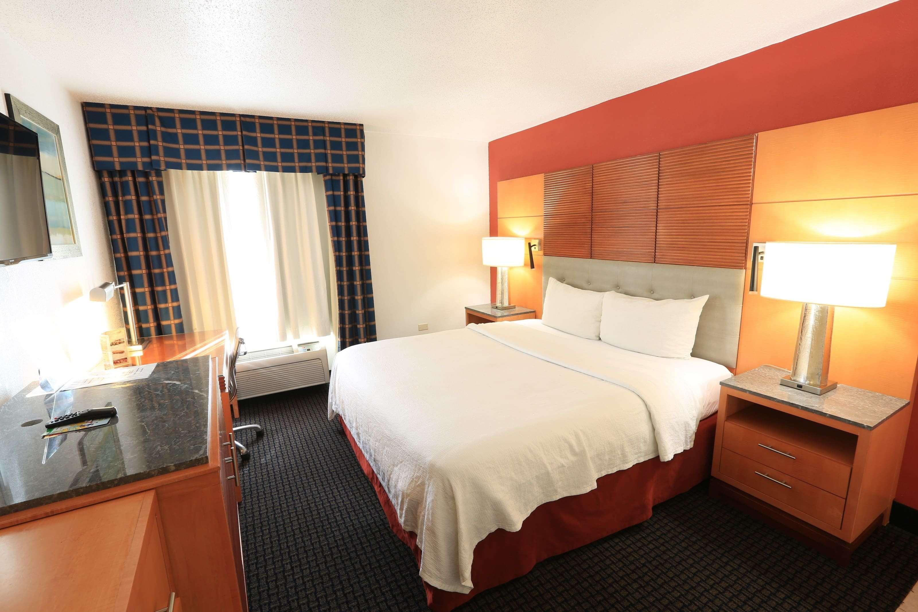 Days Inn By Wyndham Calumet Park Esterno foto