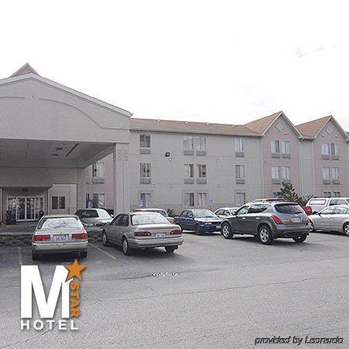 Days Inn By Wyndham Calumet Park Esterno foto